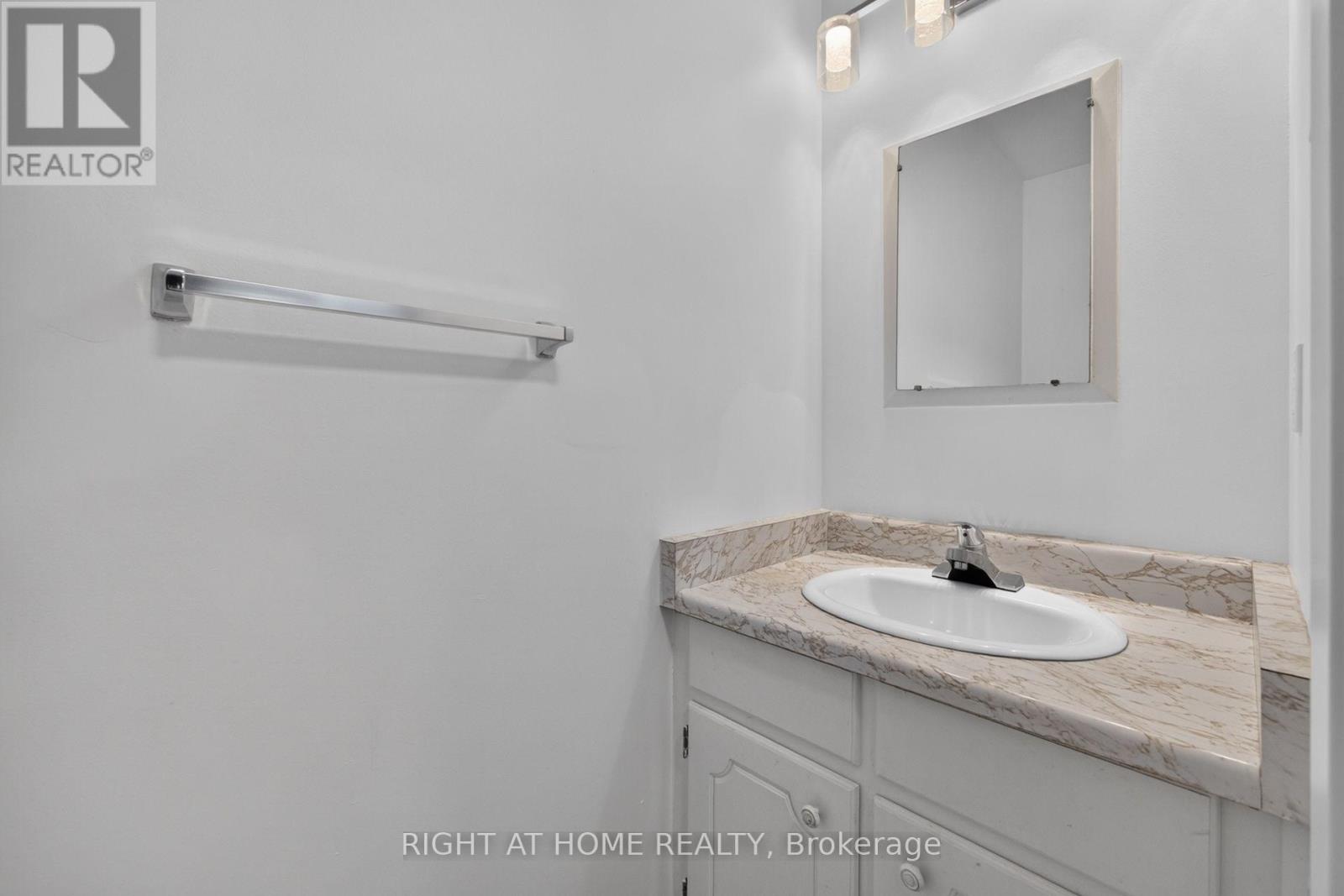 5 - 2605 Woodchester Drive, Mississauga, Ontario L5K 2E3 - Photo 17 - W13662132