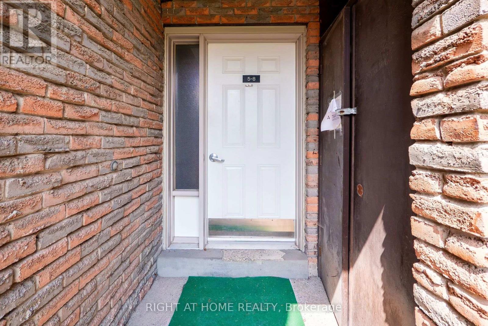 5 - 2605 Woodchester Drive, Mississauga, Ontario L5K 2E3 - Photo 5 - W13662132