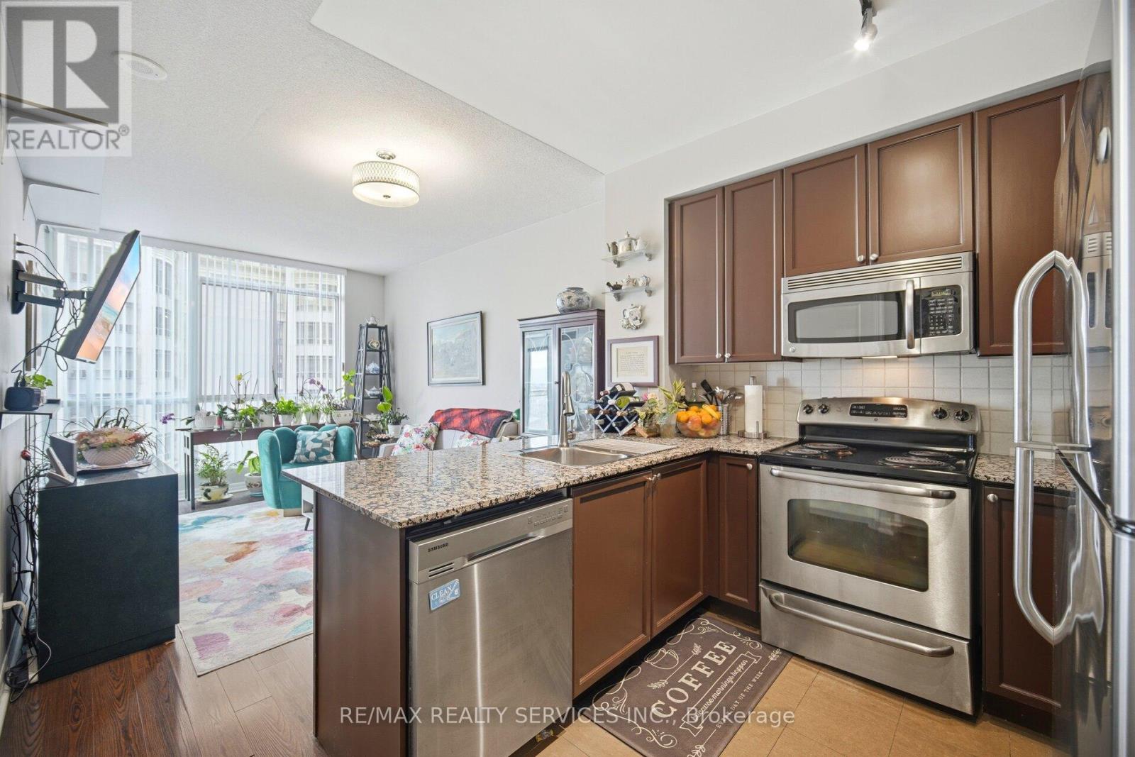 810 - 225 Webb Drive, Mississauga, Ontario  L5B 4P2 - Photo 12 - W13662142