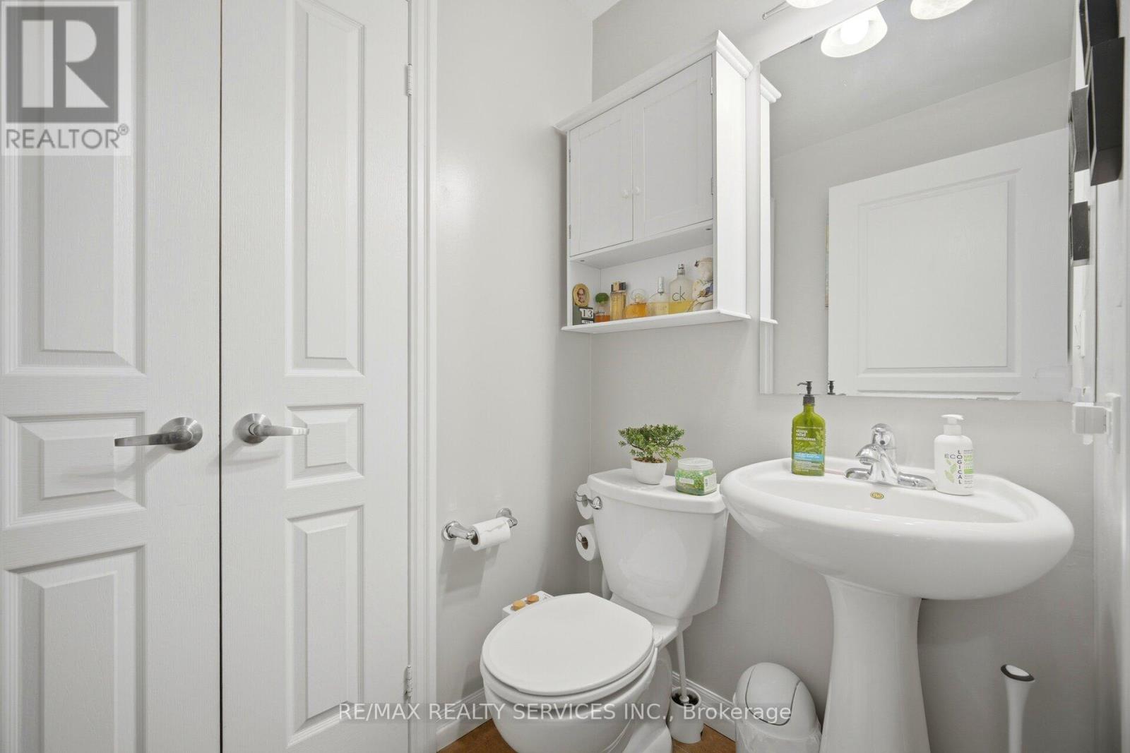 810 - 225 Webb Drive, Mississauga, Ontario  L5B 4P2 - Photo 17 - W13662142