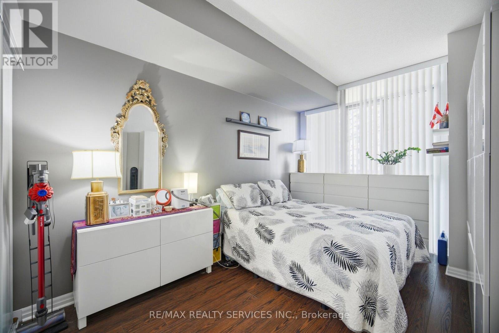 810 - 225 Webb Drive, Mississauga, Ontario  L5B 4P2 - Photo 19 - W13662142
