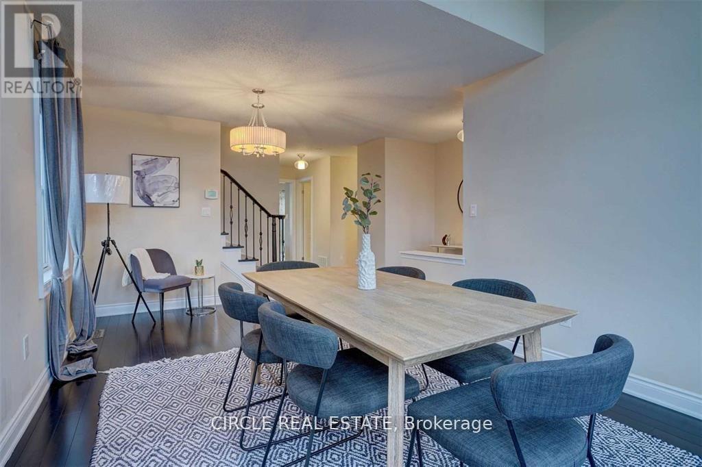 Upper Portion - 2971 Westoak Trails Boulevard, Oakville, Ontario  L6M 5E5 - Photo 5 - W13662186