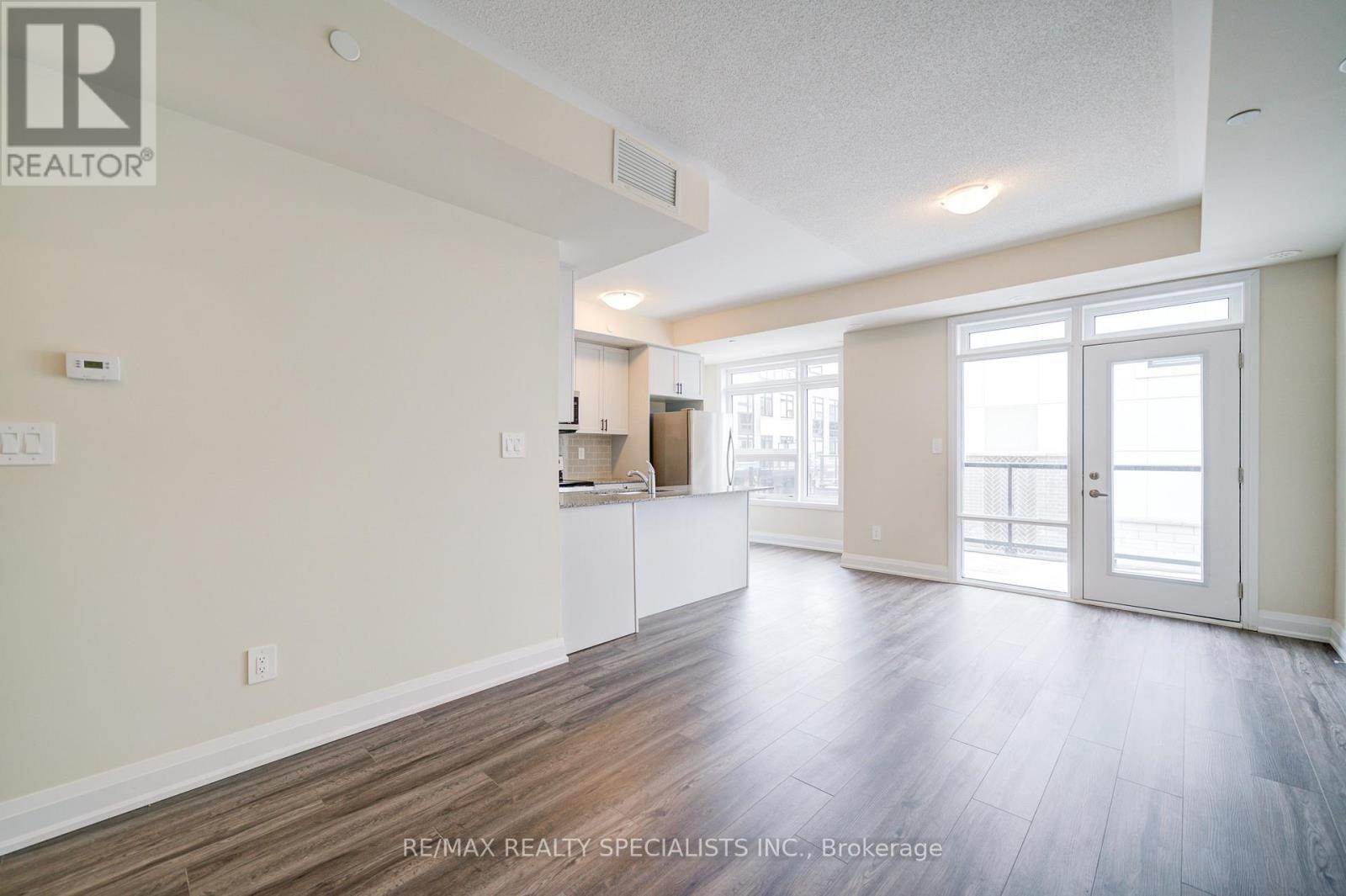 108 - 1573 Rose Way, Milton, Ontario  L9T 7E7 - Photo 10 - W13662192