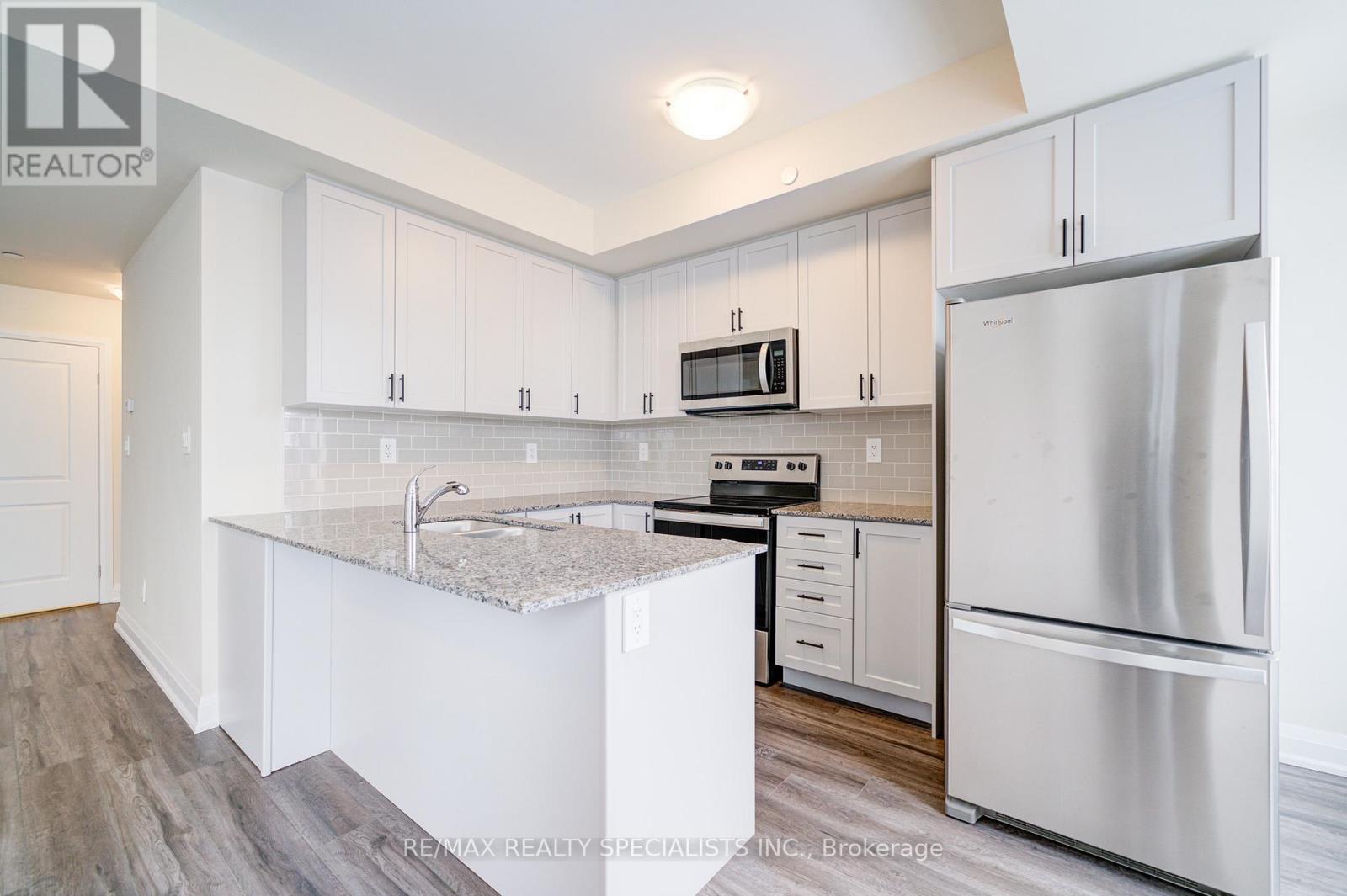 108 - 1573 Rose Way, Milton, Ontario  L9T 7E7 - Photo 12 - W13662192