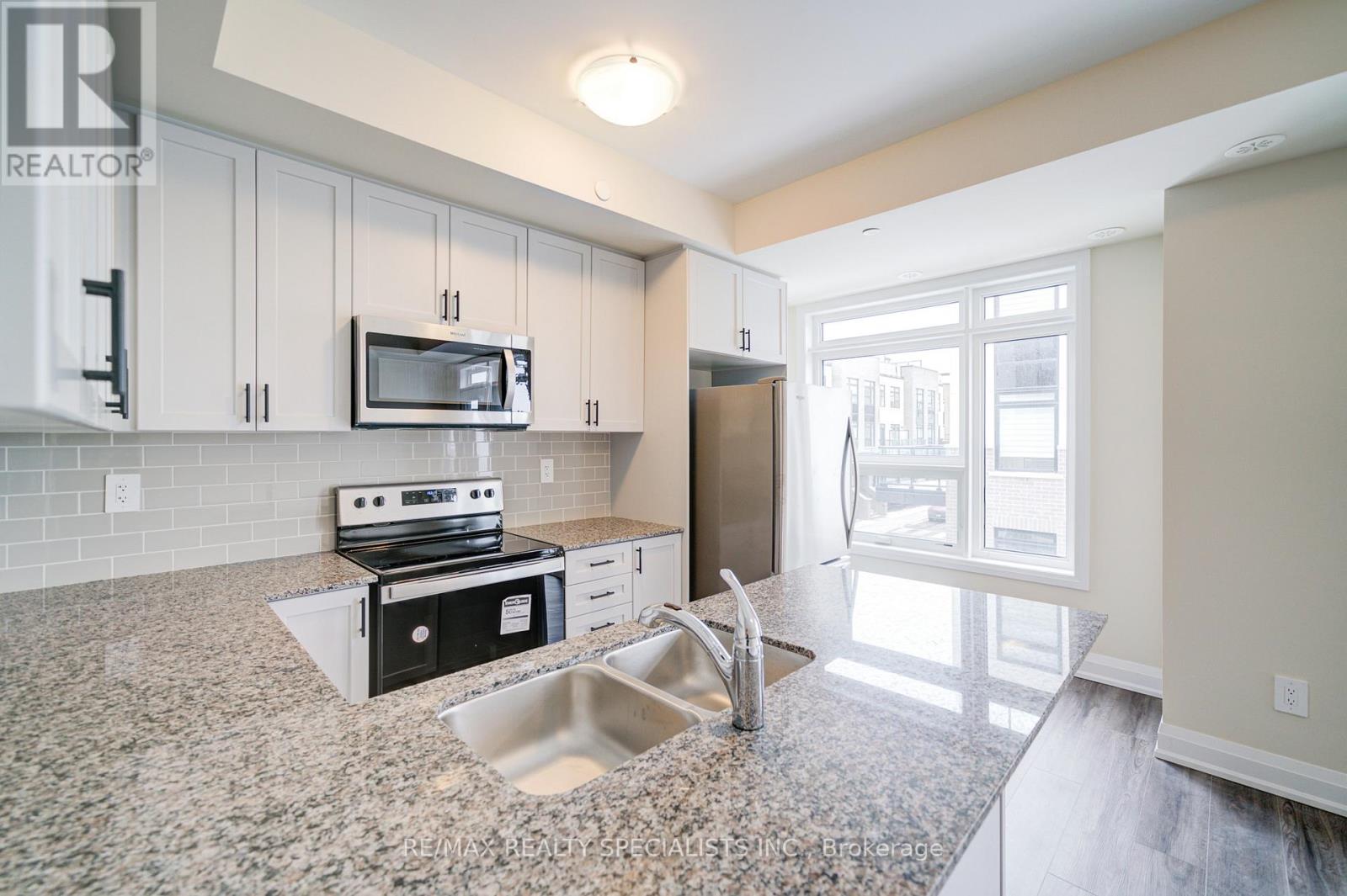108 - 1573 Rose Way, Milton, Ontario  L9T 7E7 - Photo 14 - W13662192