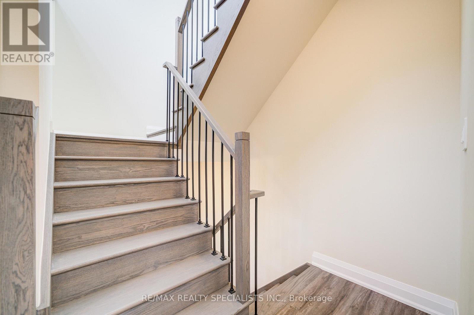 108 - 1573 Rose Way, Milton, Ontario  L9T 7E7 - Photo 21 - W13662192