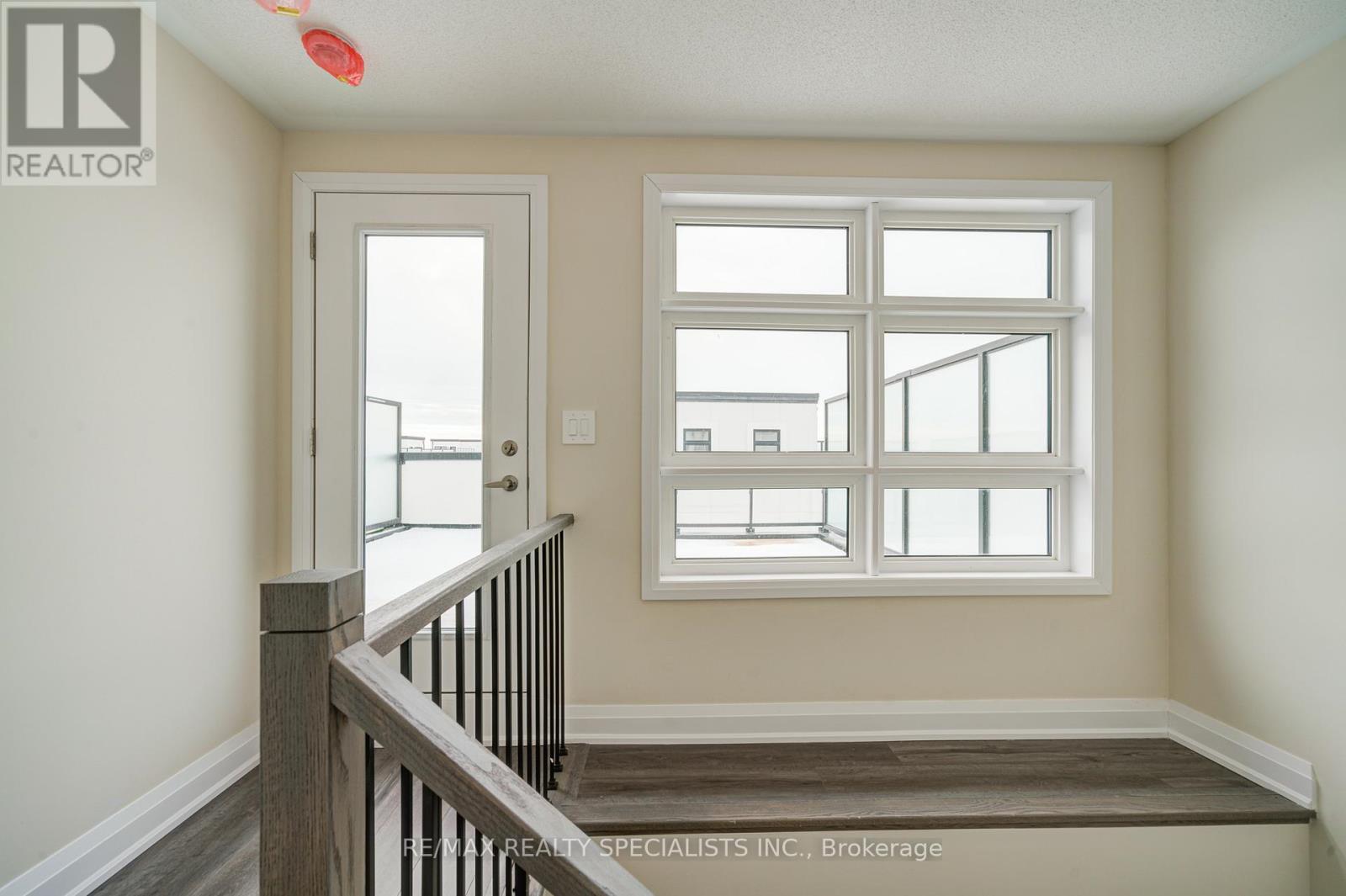 108 - 1573 Rose Way, Milton, Ontario  L9T 7E7 - Photo 36 - W13662192