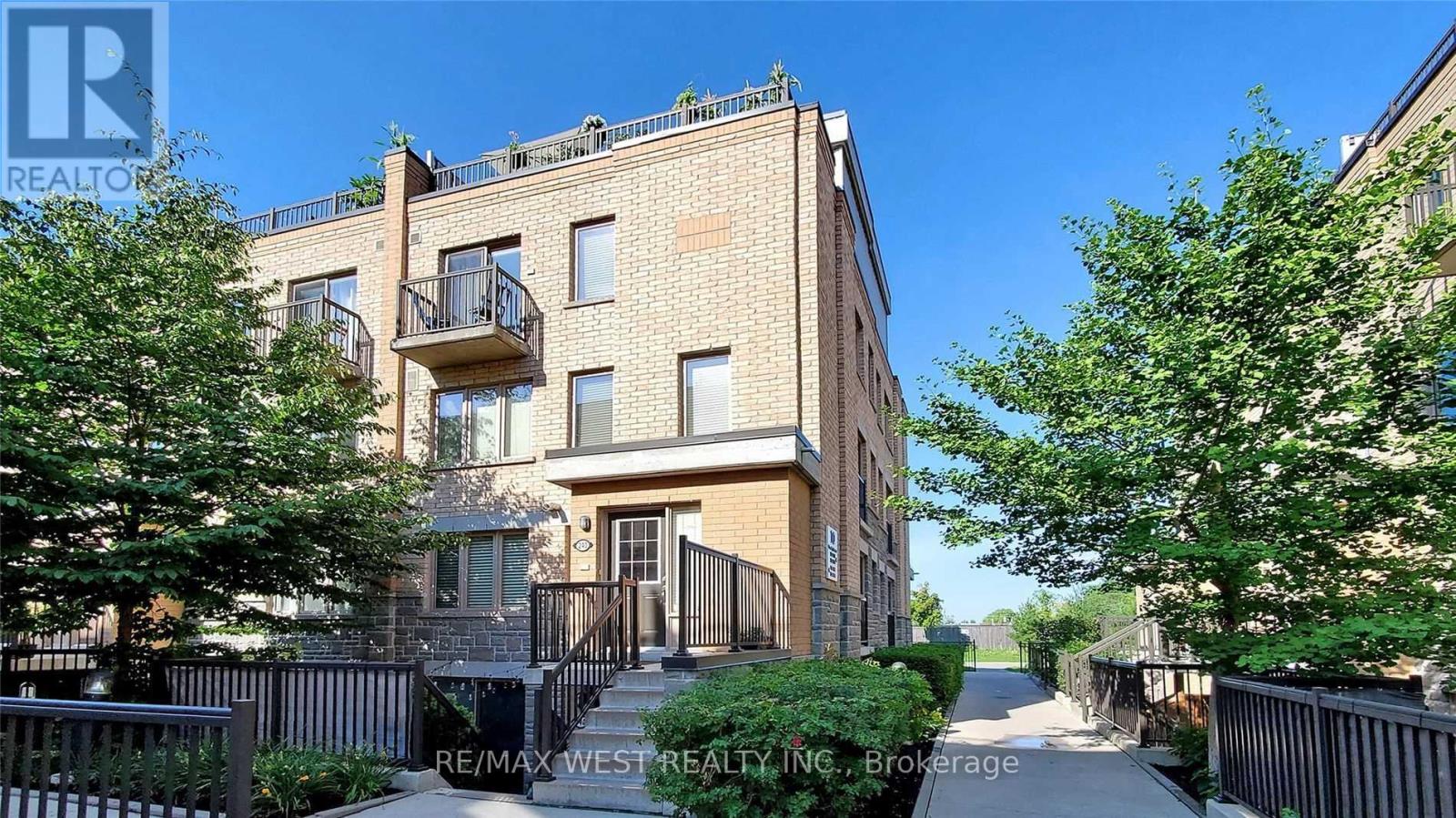 240 - 10 FOUNDRY AVENUE, Toronto, Ontario