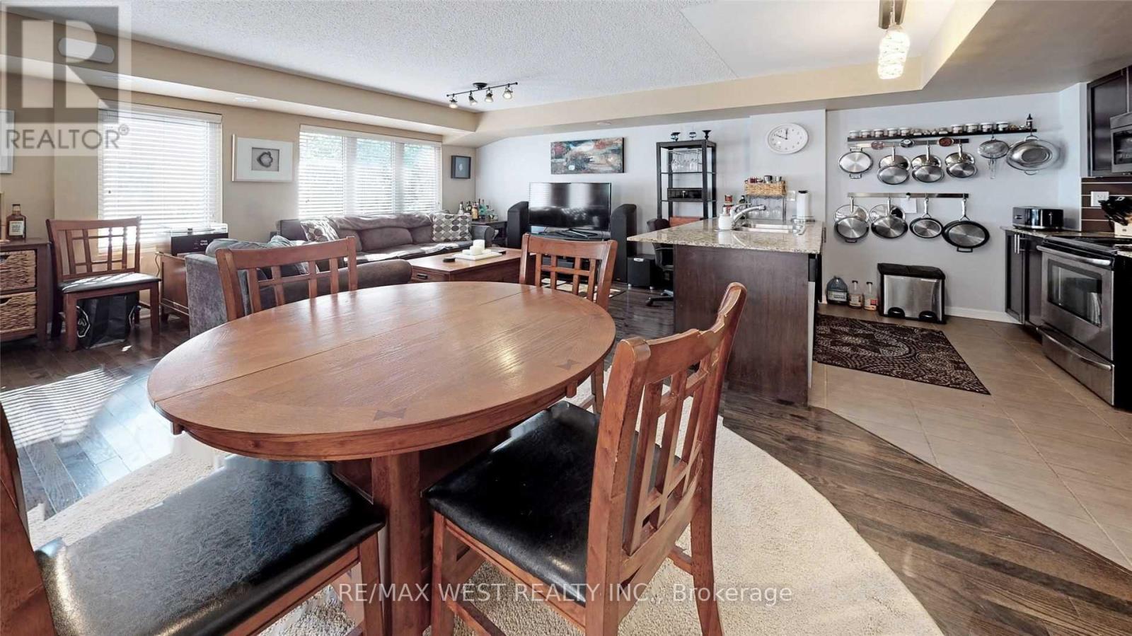 240 - 10 Foundry Avenue, Toronto, Ontario  M6H 0A6 - Photo 12 - W13662216