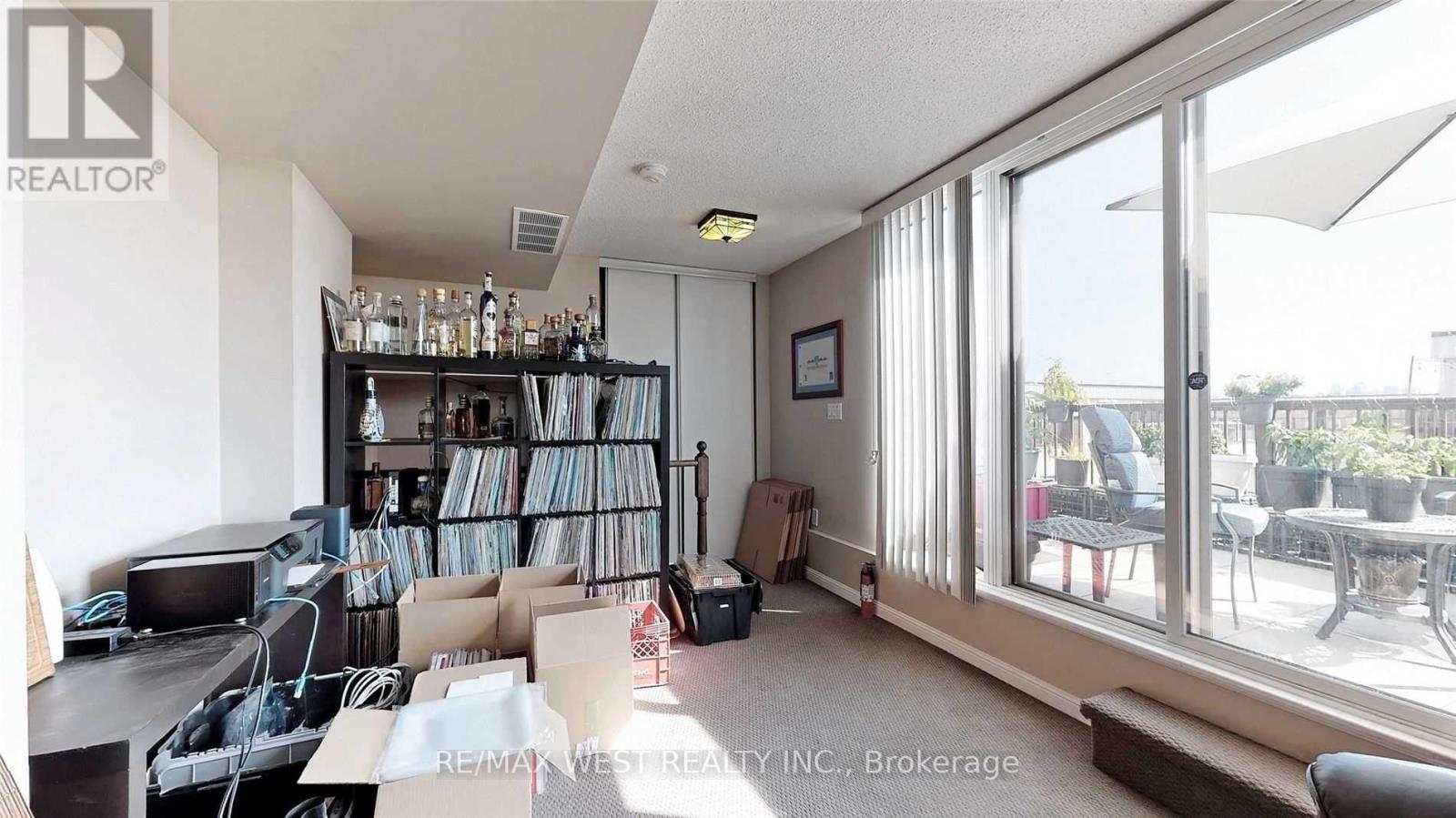 240 - 10 Foundry Avenue, Toronto, Ontario  M6H 0A6 - Photo 30 - W13662216