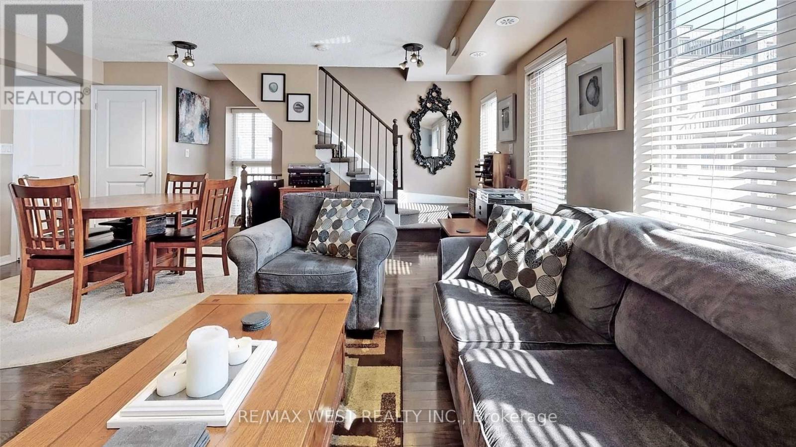 240 - 10 Foundry Avenue, Toronto, Ontario  M6H 0A6 - Photo 8 - W13662216