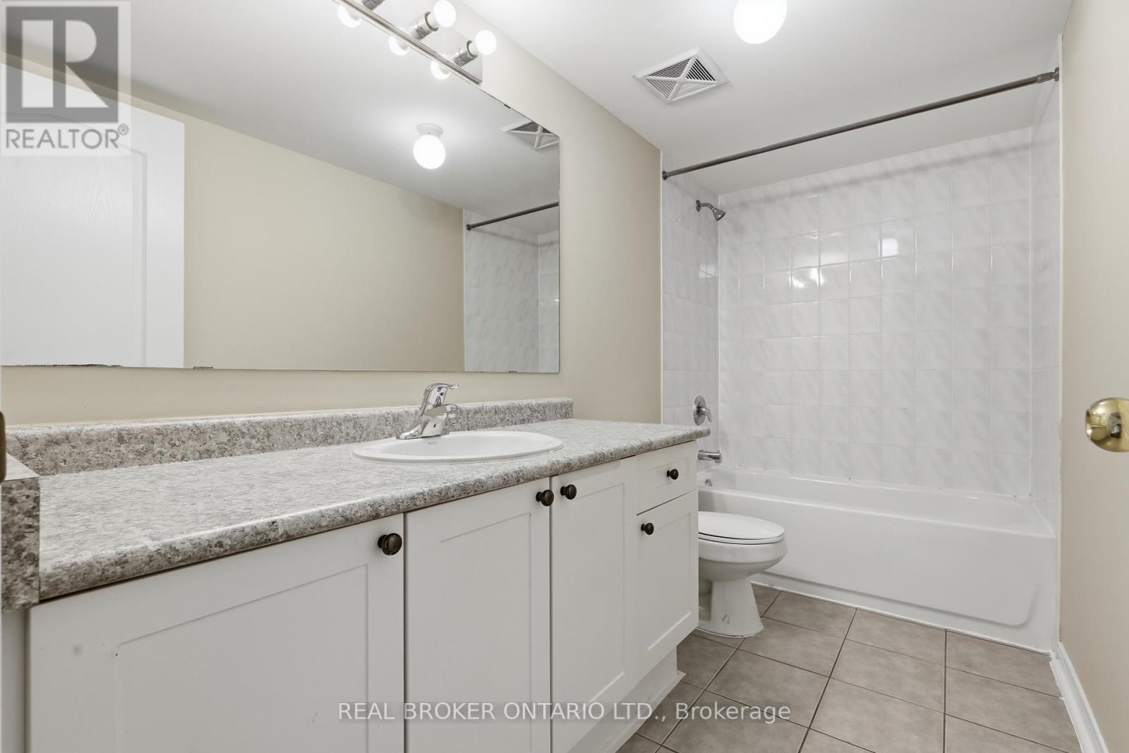 3985 Eglinton Avenue W, Mississauga, Ontario  L5M 0E5 - Photo 14 - W13662274