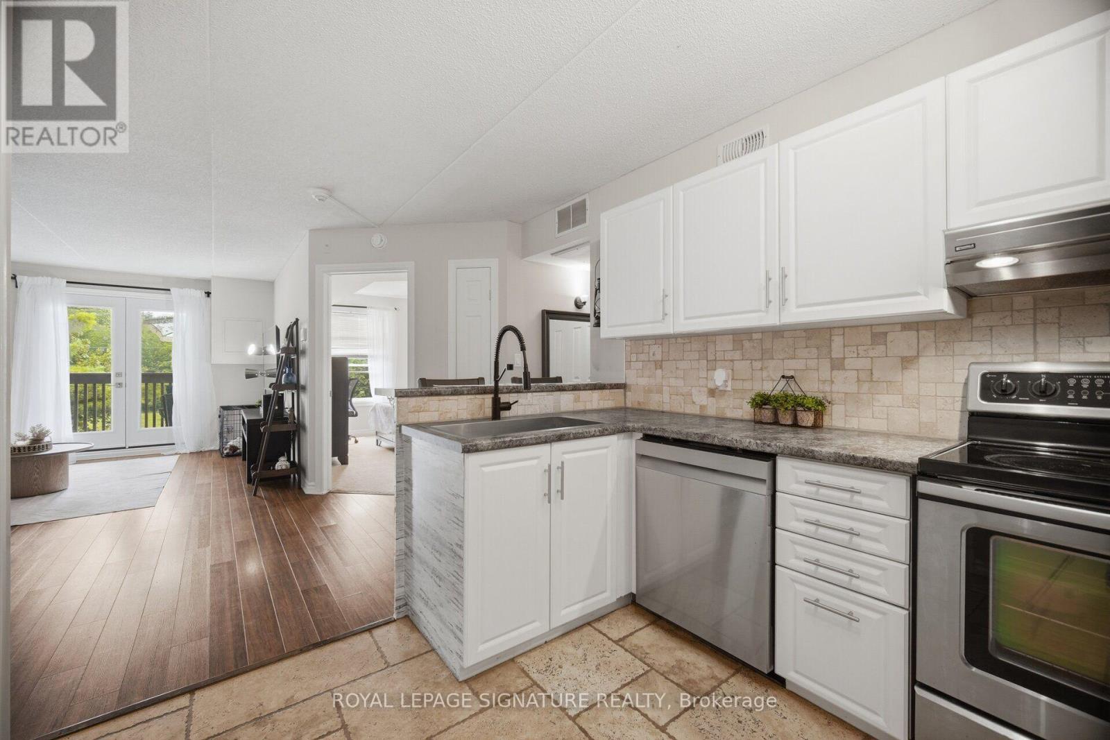 207 - 2020 Cleaver Avenue, Burlington, Ontario  L7M 4C2 - Photo 16 - W13662282