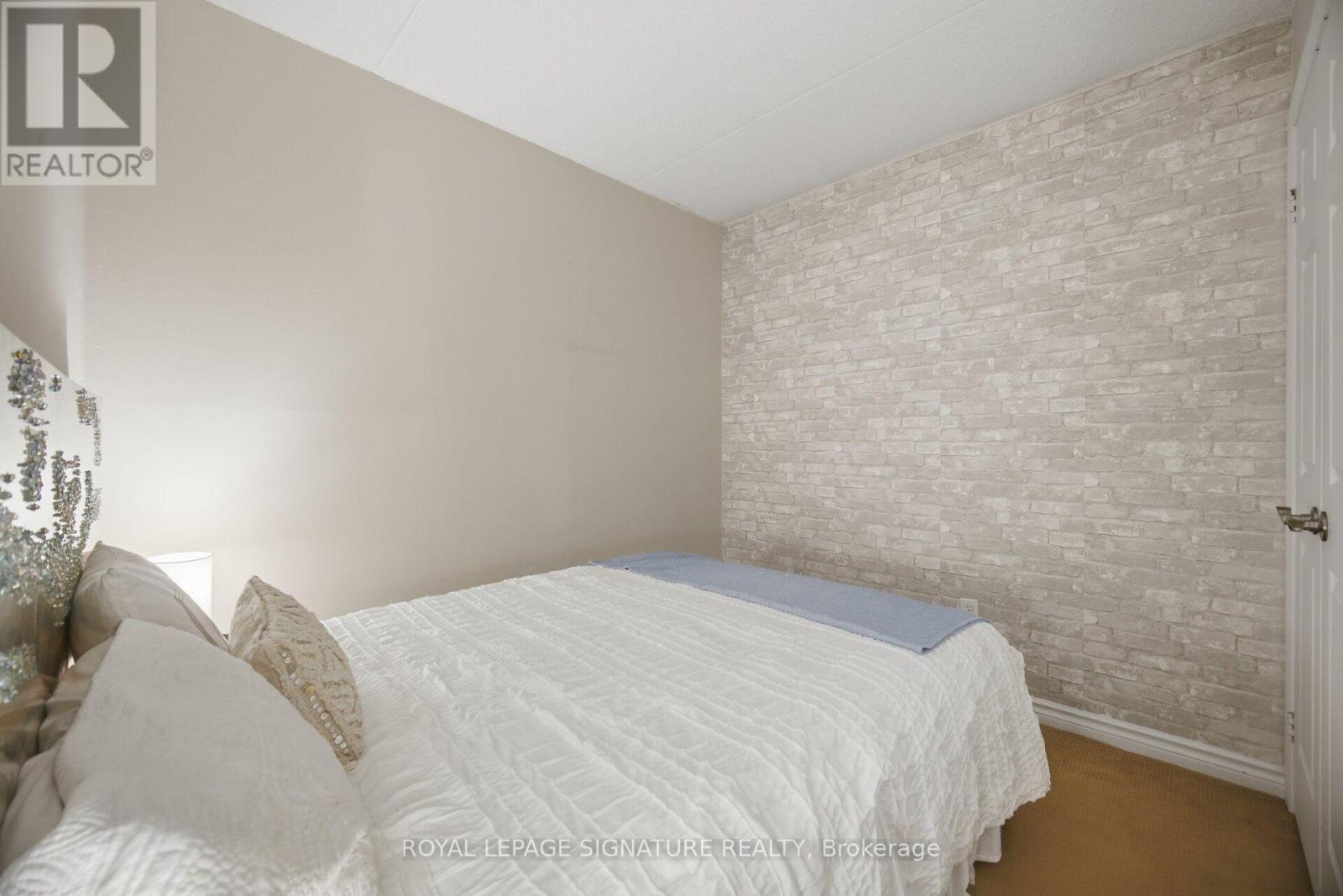 207 - 2020 Cleaver Avenue, Burlington, Ontario  L7M 4C2 - Photo 23 - W13662282