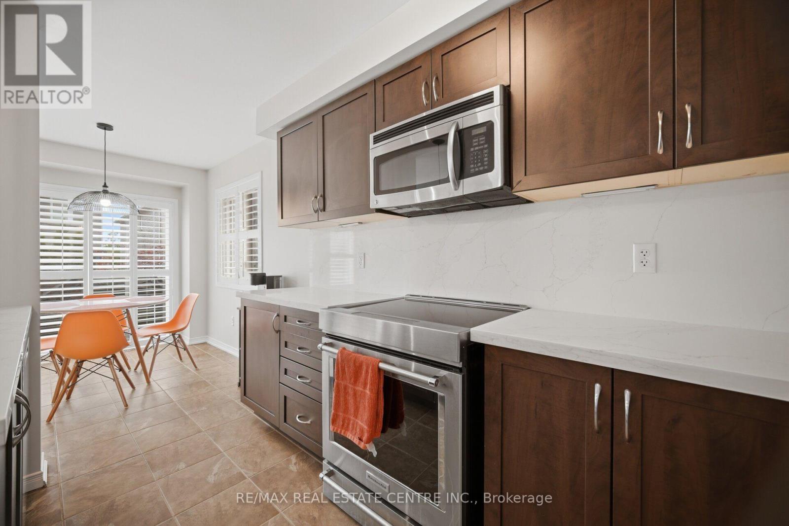 4212 Prudham Avenue, Burlington, Ontario  L7M 1N2 - Photo 13 - W13662302