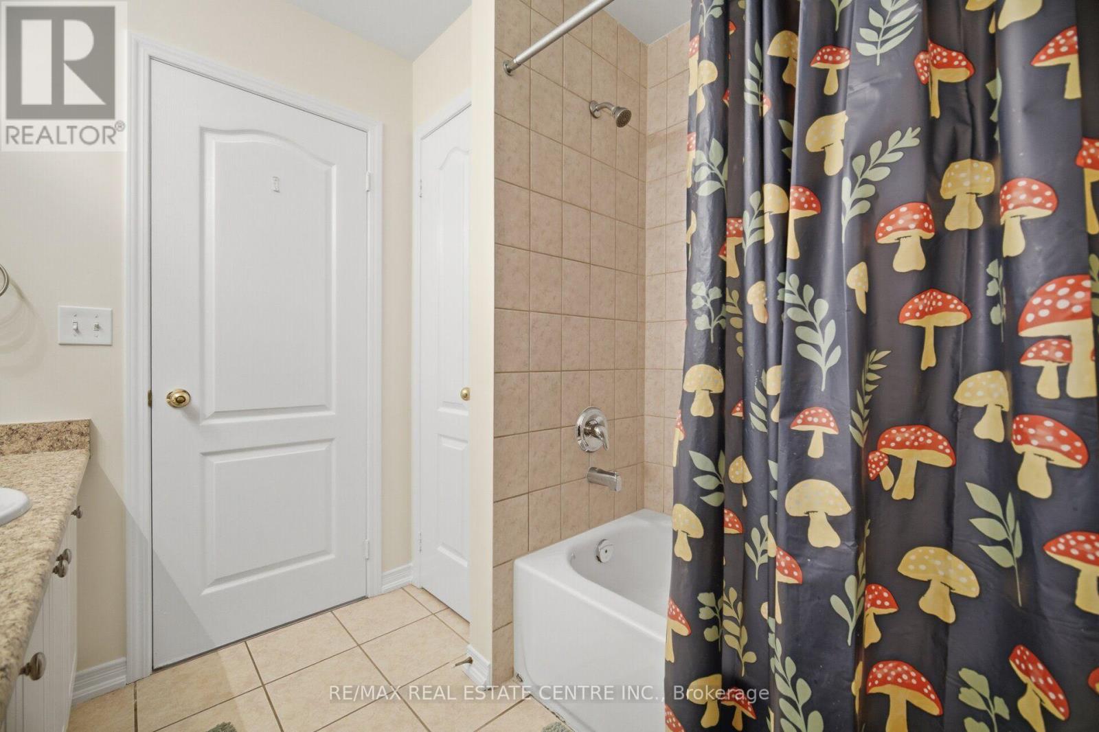 4212 Prudham Avenue, Burlington, Ontario  L7M 1N2 - Photo 31 - W13662302