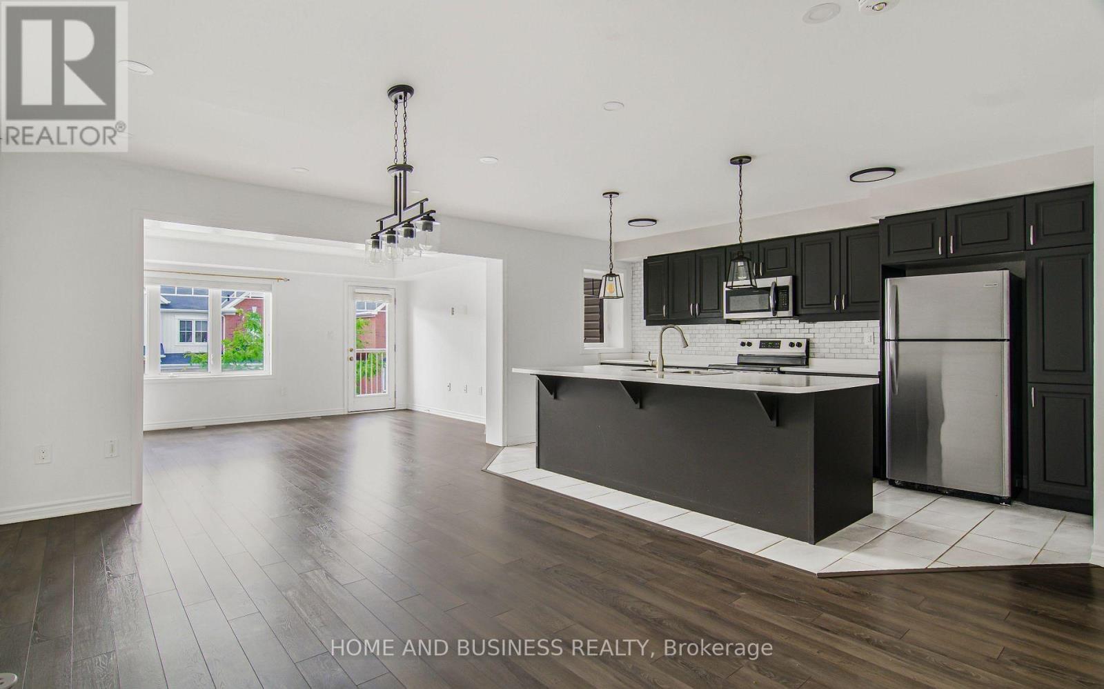 1135 Duignan Crescent, Milton, Ontario  L9E 1C3 - Photo 7 - W13662330