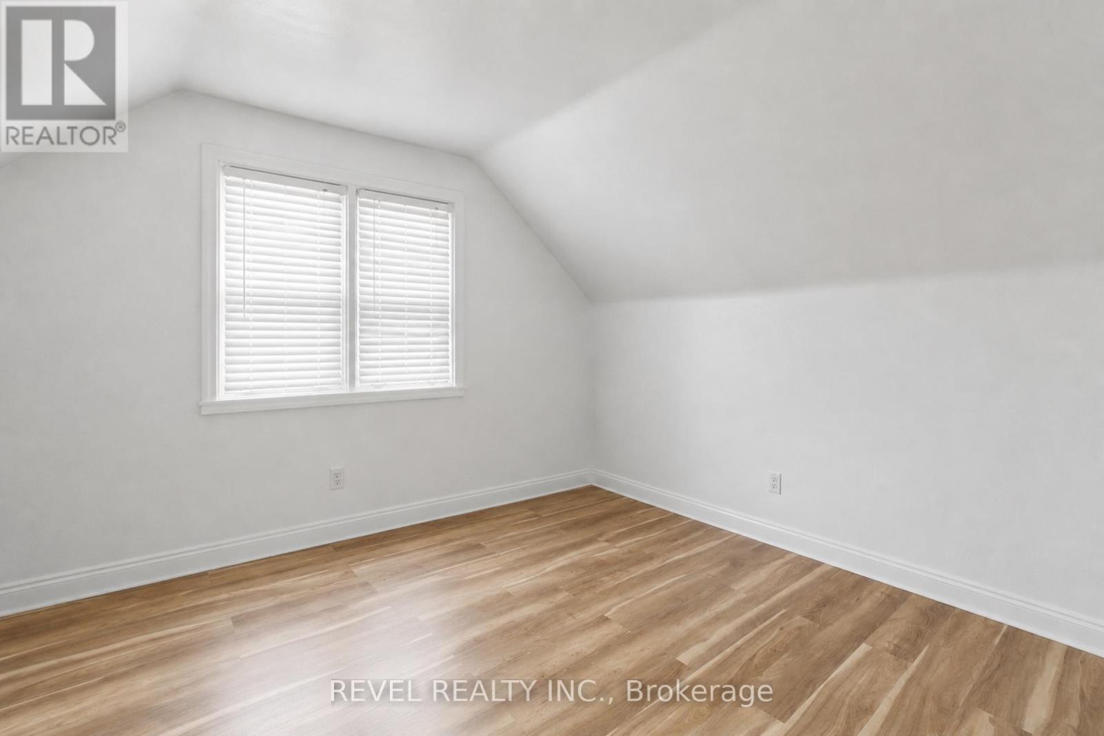 3524 Joan Drive, Mississauga, Ontario  L5B 1T8 - Photo 12 - W13662390