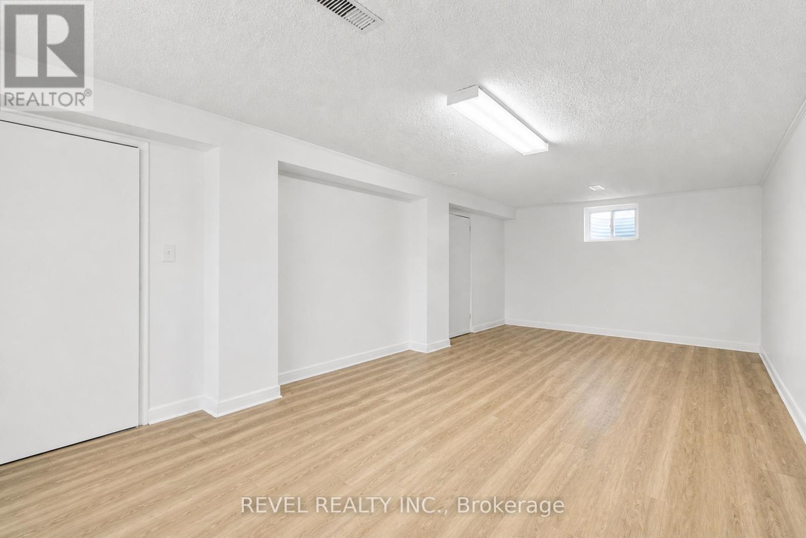 3524 Joan Drive, Mississauga, Ontario  L5B 1T8 - Photo 15 - W13662390