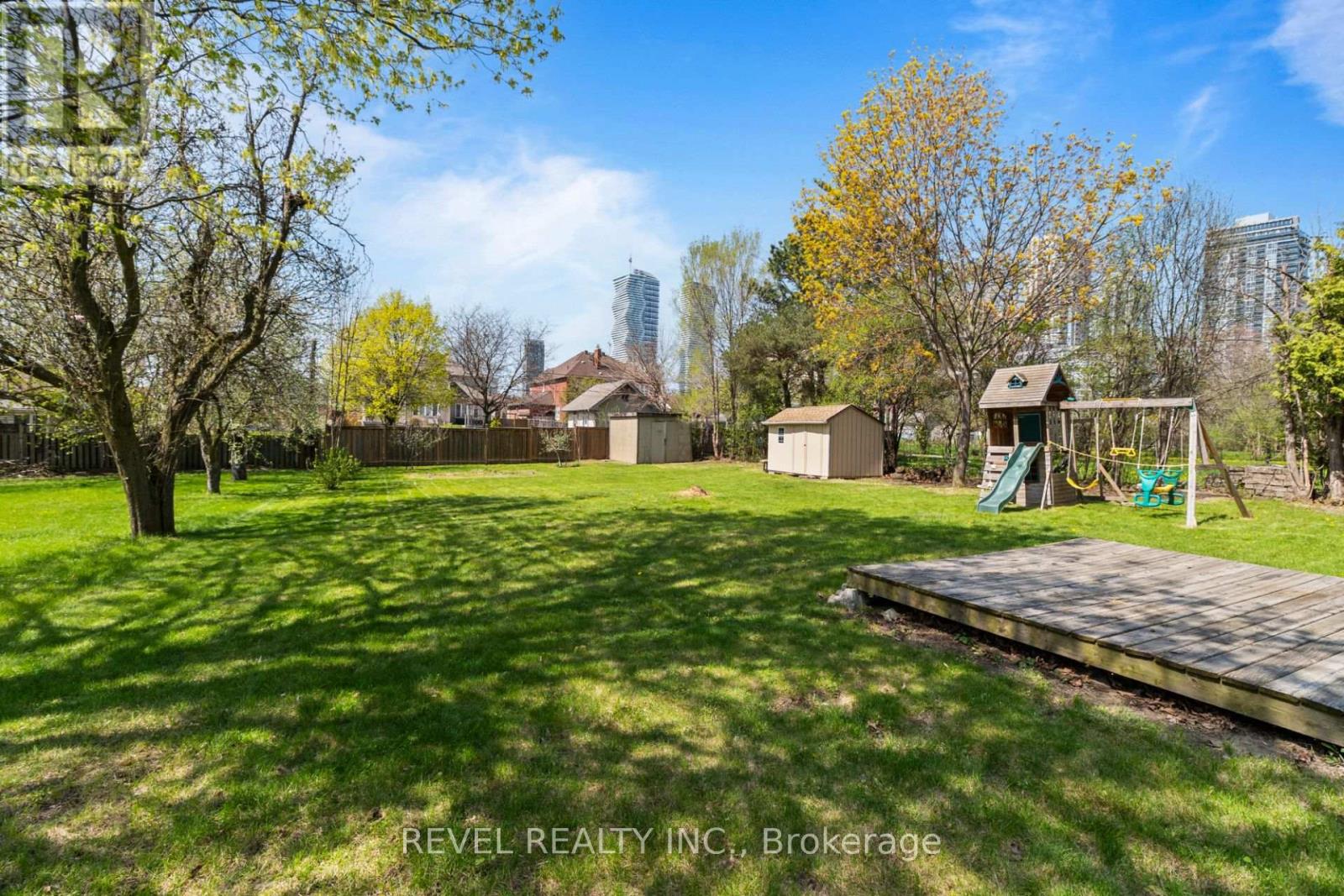 3524 Joan Drive, Mississauga, Ontario  L5B 1T8 - Photo 22 - W13662390