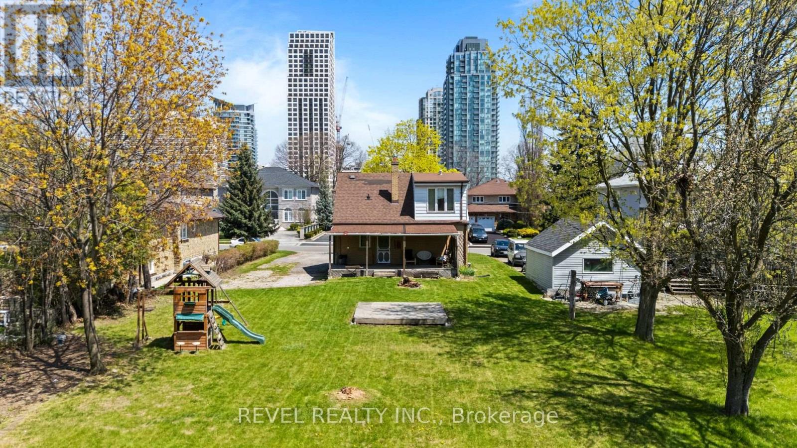 3524 Joan Drive, Mississauga, Ontario  L5B 1T8 - Photo 28 - W13662390