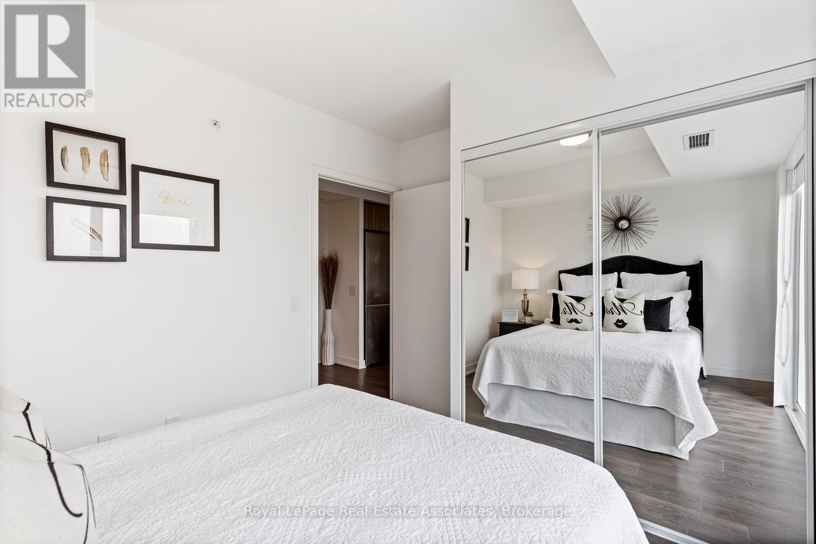 1403 - 30 Samuel Wood Way, Toronto, Ontario  M9B 0C9 - Photo 10 - W13662422