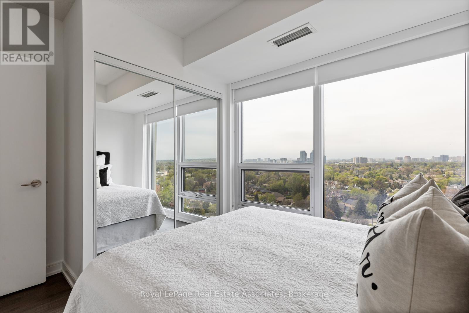 1403 - 30 Samuel Wood Way, Toronto, Ontario  M9B 0C9 - Photo 9 - W13662422