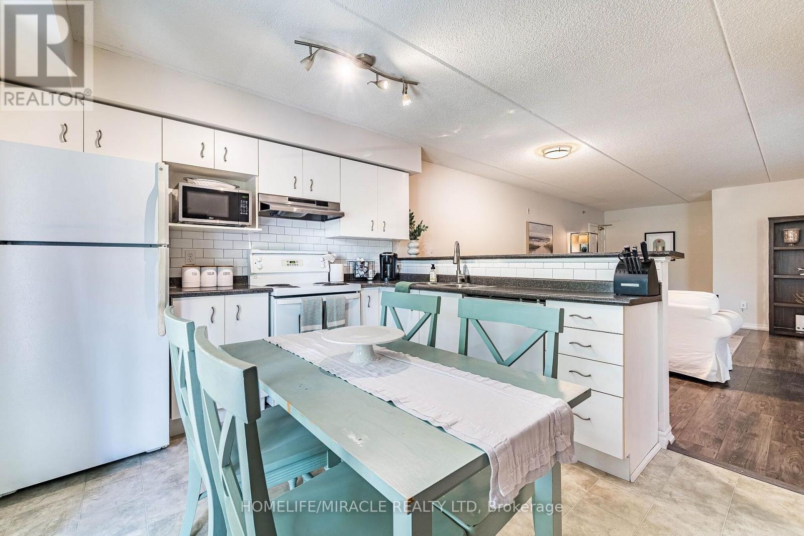 305 - 1490 Bishops Gate, Oakville, Ontario  L6M 4N3 - Photo 19 - W13662440