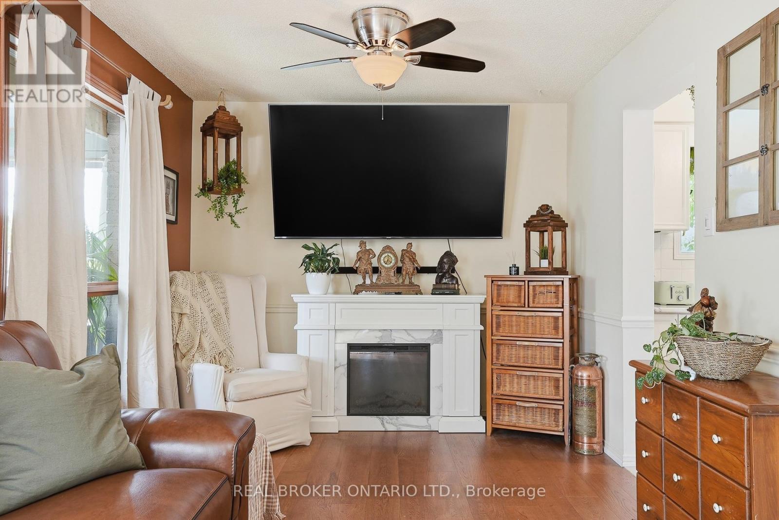 3260 Woodcroft Crescent, Burlington, Ontario  L7M 3K9 - Photo 9 - W13662446
