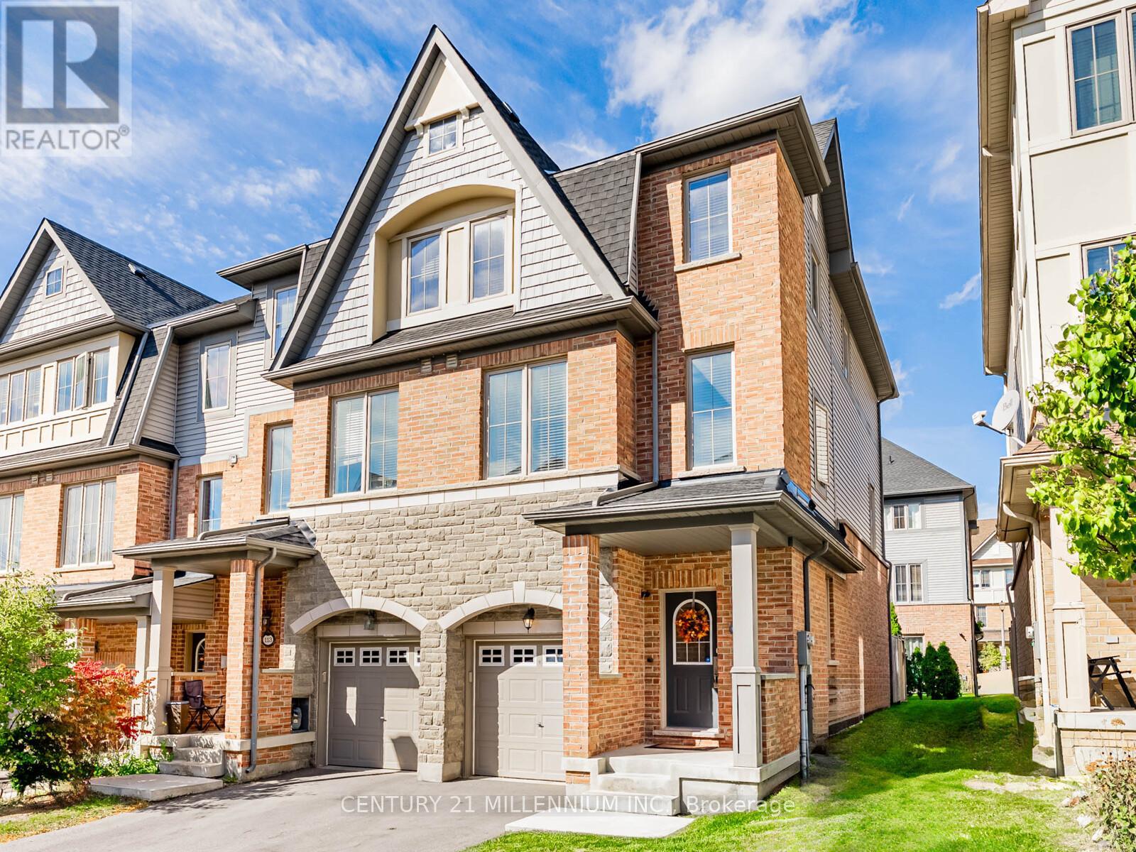 111 CEDAR LAKE CRESCENT, Brampton, Ontario