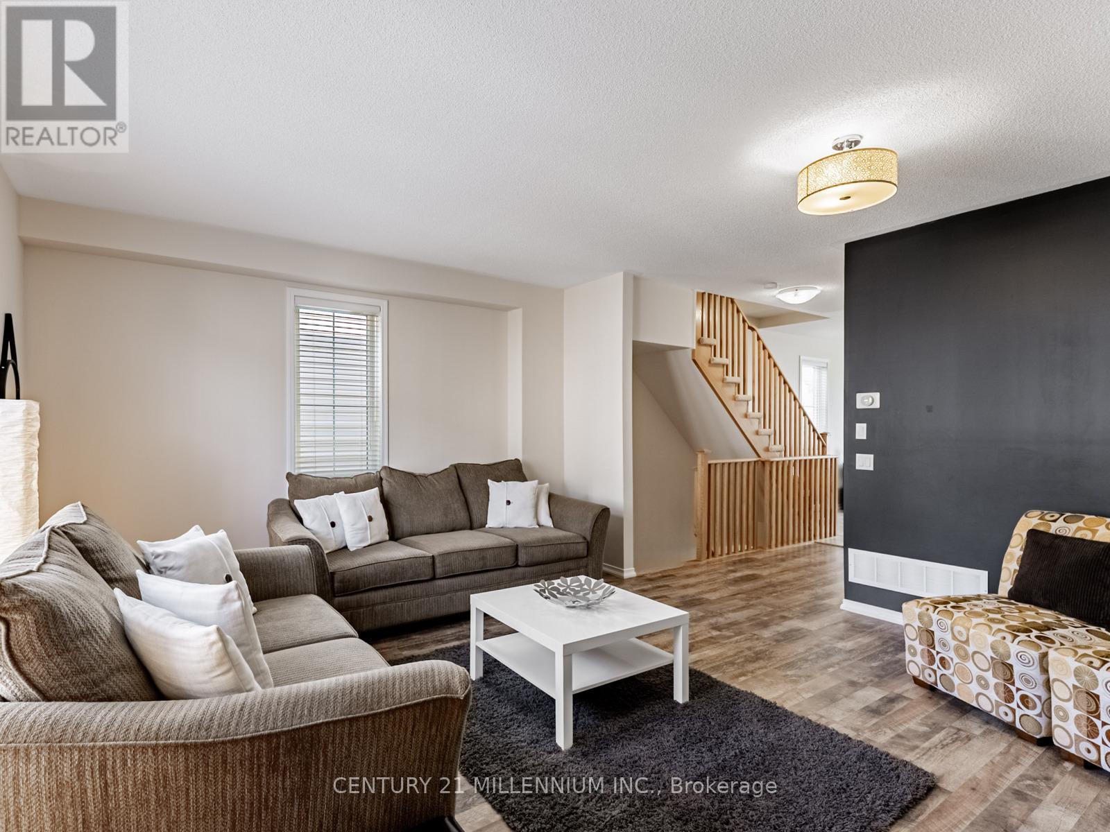 111 Cedar Lake Crescent, Brampton, Ontario  L6Y 0R1 - Photo 9 - W13235144