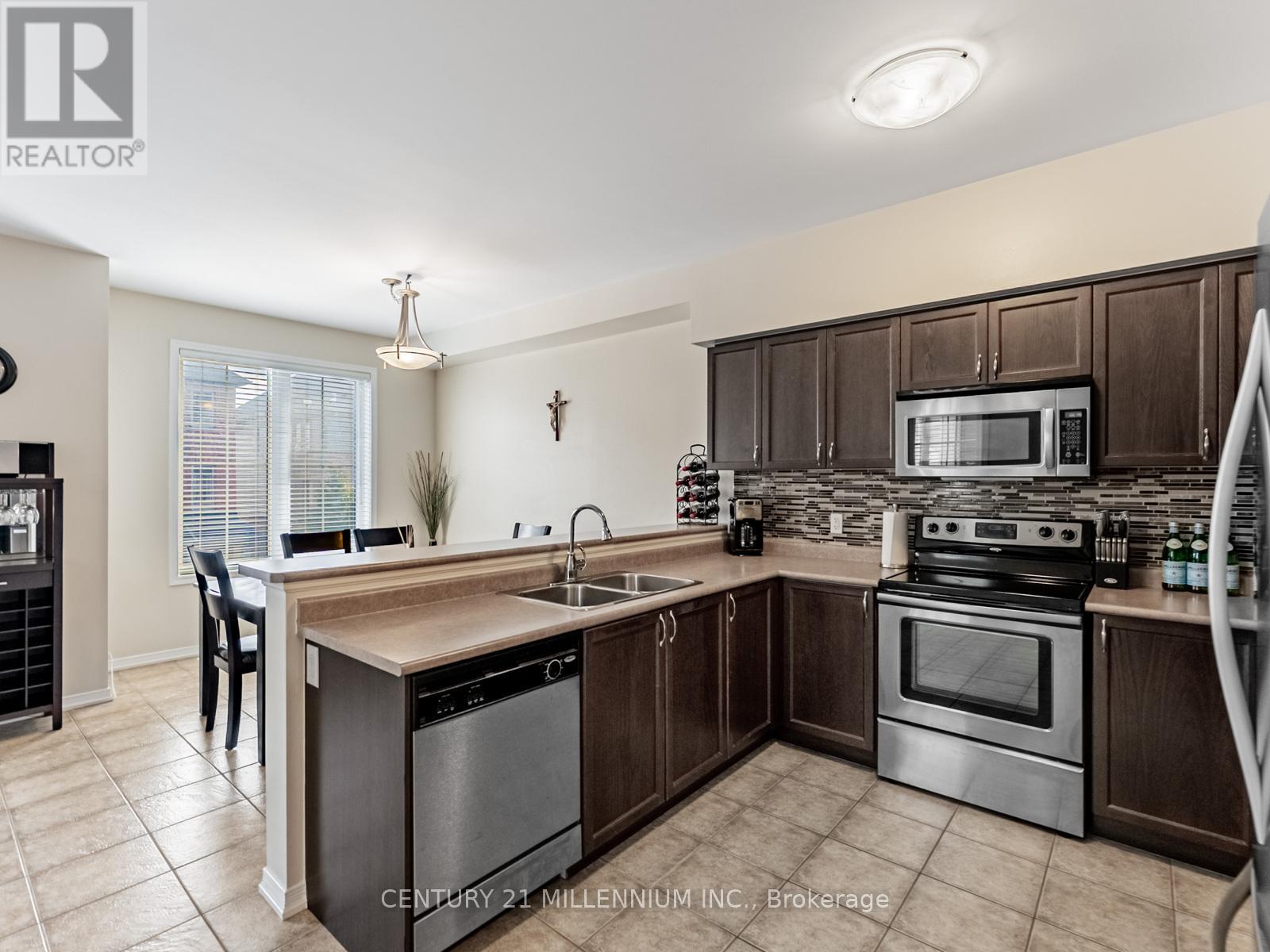 111 Cedar Lake Crescent, Brampton, Ontario  L6Y 0R1 - Photo 10 - W13235144