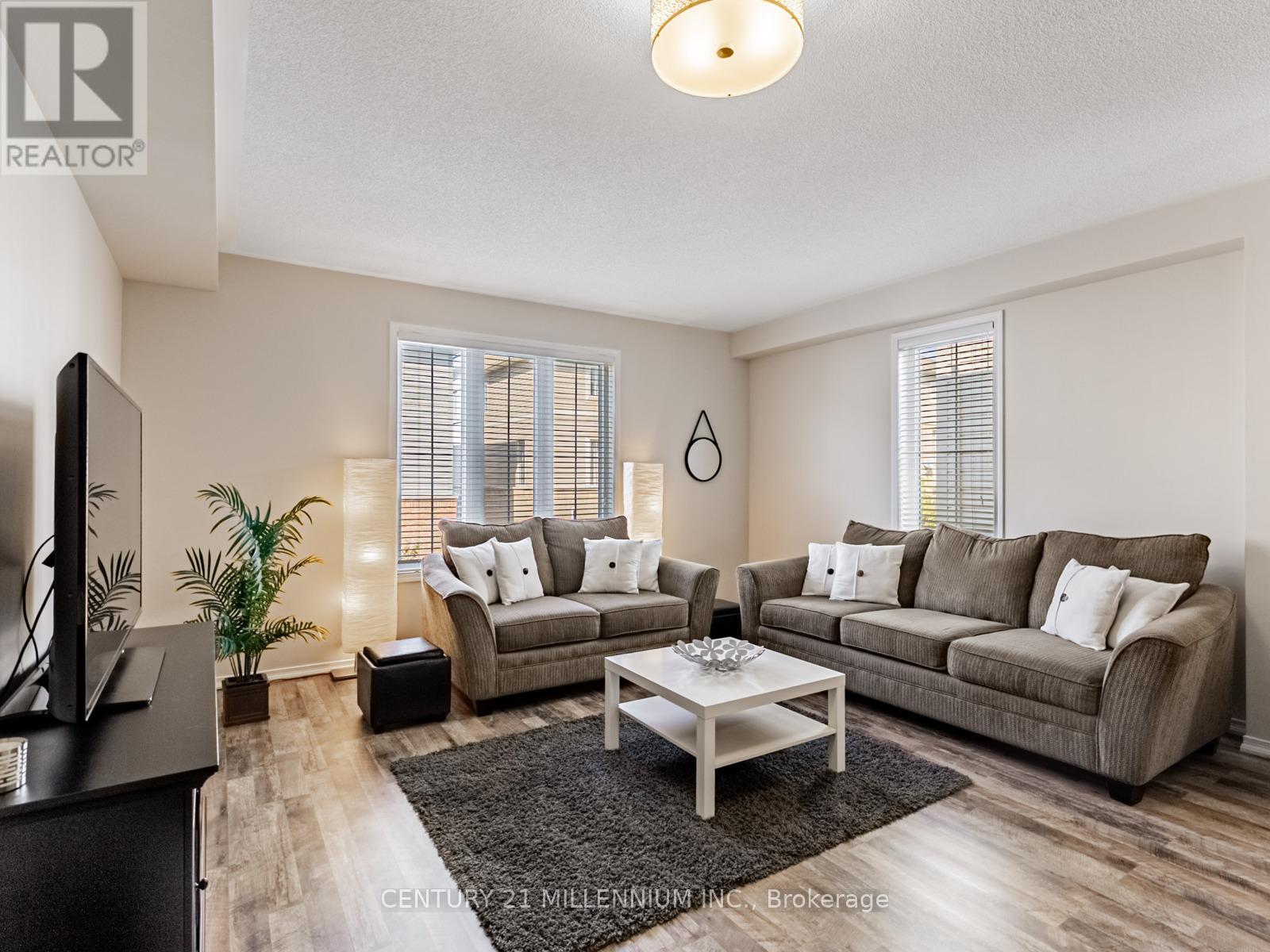 111 Cedar Lake Crescent, Brampton, Ontario  L6Y 0R1 - Photo 8 - W13235144