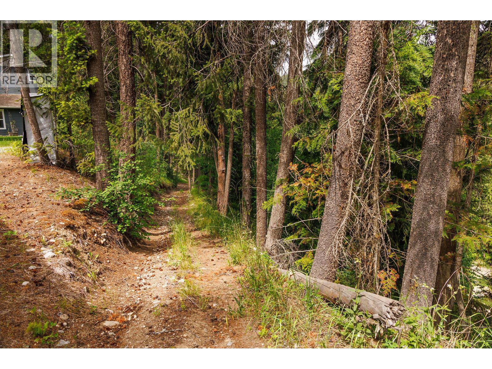 12310 Greystokes Road, Kelowna, British Columbia  V1X 3C8 - Photo 44 - 10391632