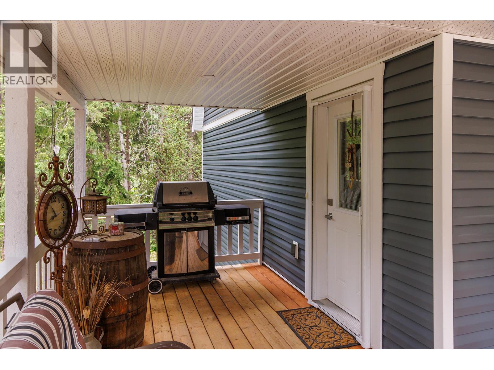 12310 Greystokes Road, Kelowna, British Columbia  V1X 3C8 - Photo 30 - 10391632