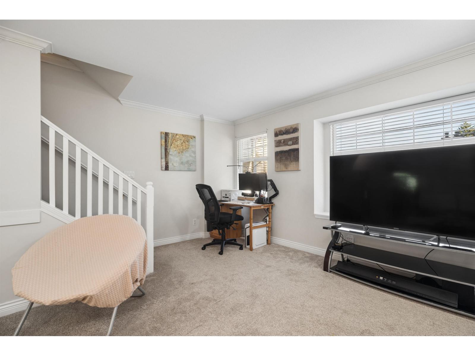 102 9580 Prince Charles Boulevard, Surrey, British Columbia  V3V 1S6 - Photo 11 - R3154610