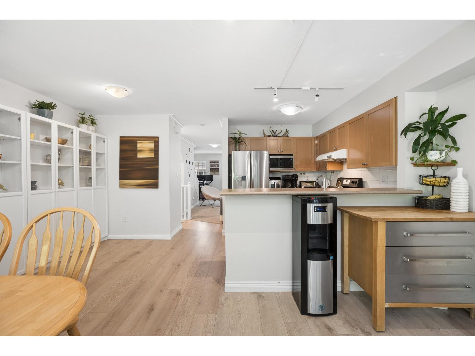 102 9580 Prince Charles Boulevard, Surrey, British Columbia  V3V 1S6 - Photo 22 - R3154610