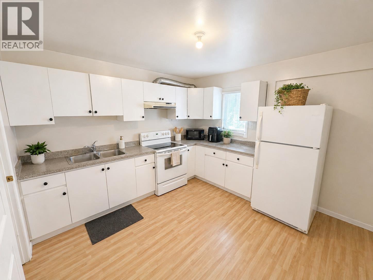 2011 Seventh Avenue, New Westminster, British Columbia  V3M 2L5 - Photo 23 - R3151120