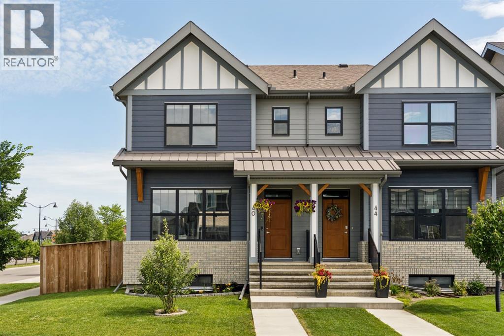 40 Magnolia Parade SE, Calgary, Alberta  T3M 3E5 - Photo 2 - A2330280