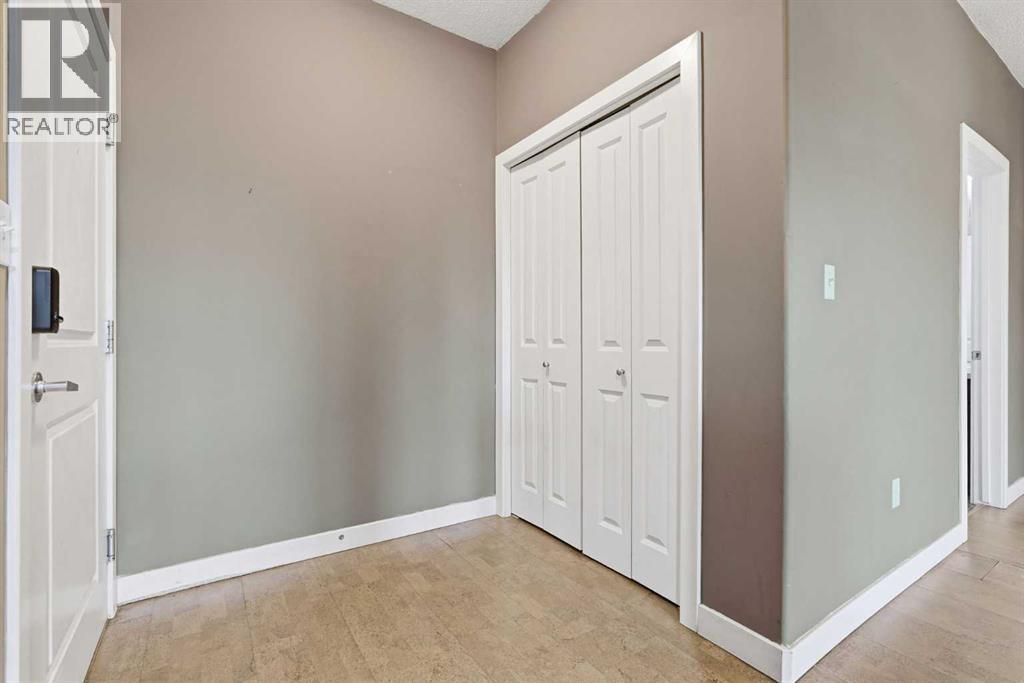 441, 11 Millrise Drive SW, Calgary, Alberta  T2Y 0K7 - Photo 5 - A2333575