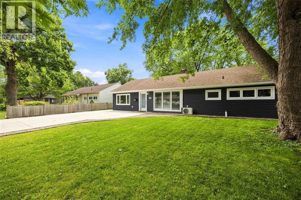 887 Mccaw Street, Sarnia, Ontario  N7V 2X4 - Photo 4 - 26019272