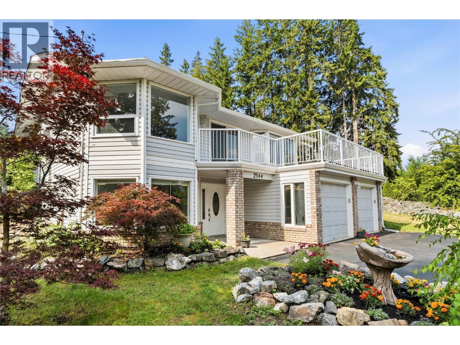 2344 Pleasant Dale Road, Blind Bay, British Columbia