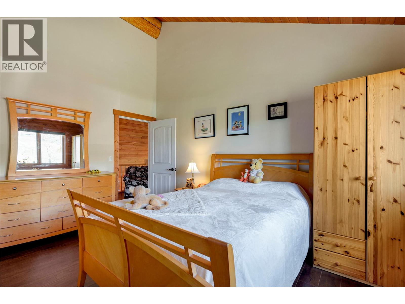 9371 6 Highway, Coldstream, British Columbia  V1B 3B5 - Photo 37 - 10397315