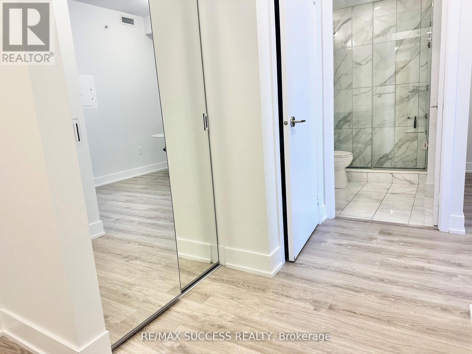 2617 - 30 Shore Breeze Drive, Toronto, Ontario  M8V 0J1 - Photo 8 - W13638518