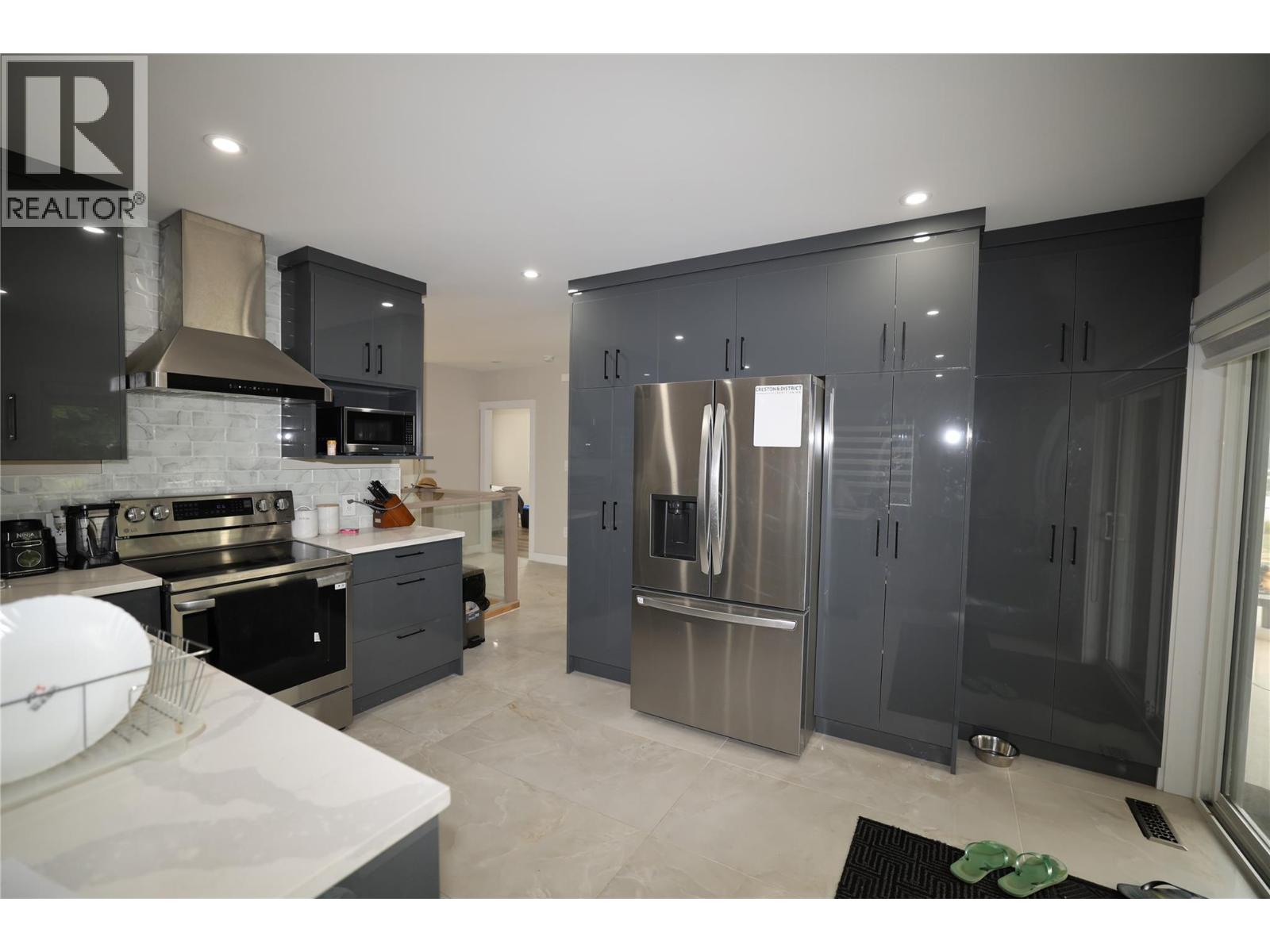 820 32nd Avenue, Erickson, British Columbia  V0B 1G1 - Photo 11 - 10396872