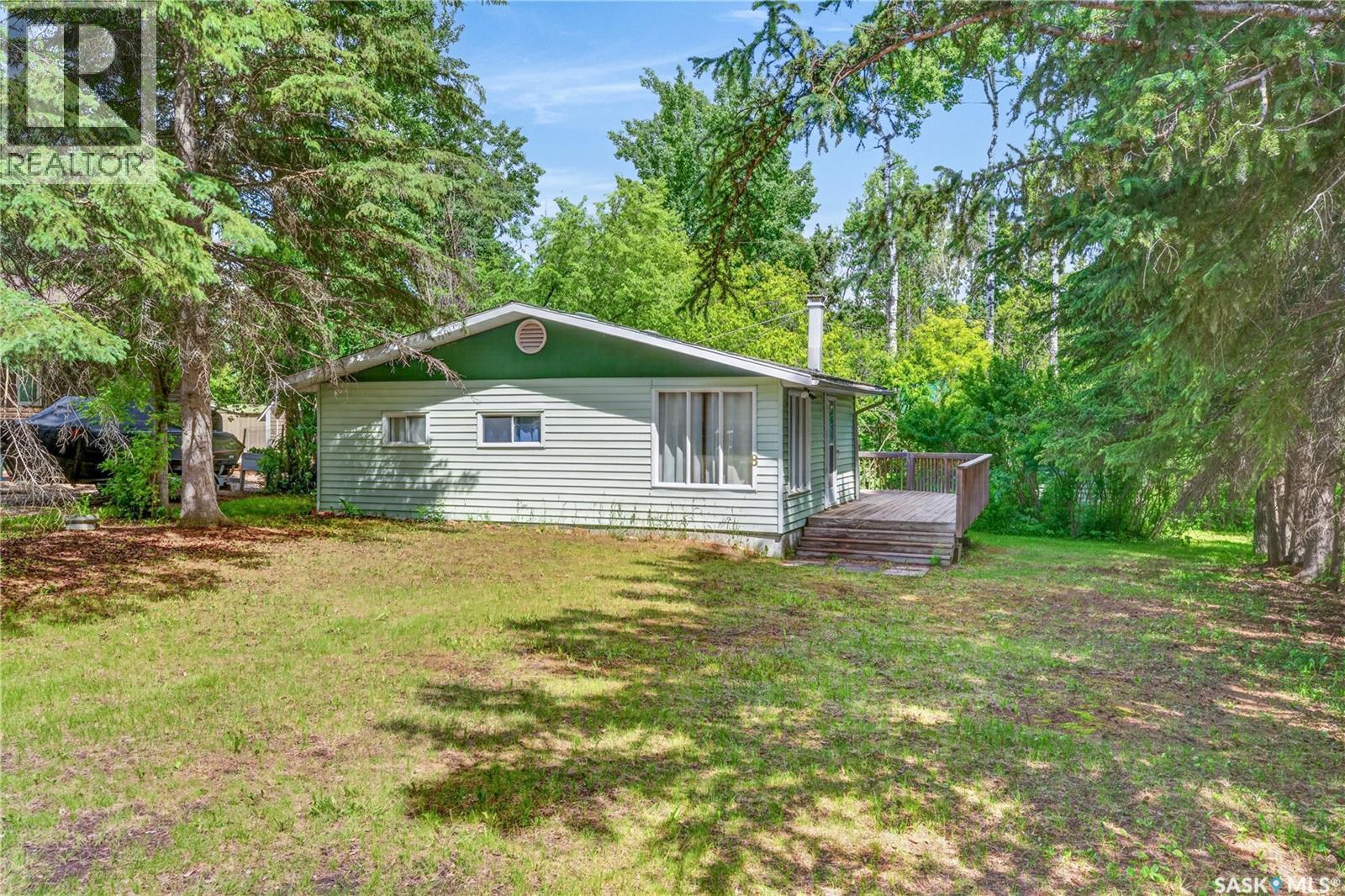 8 Mallard Avenue, Greenwater Provincial Park, Saskatchewan  S0E 0B2 - Photo 1 - SK045242