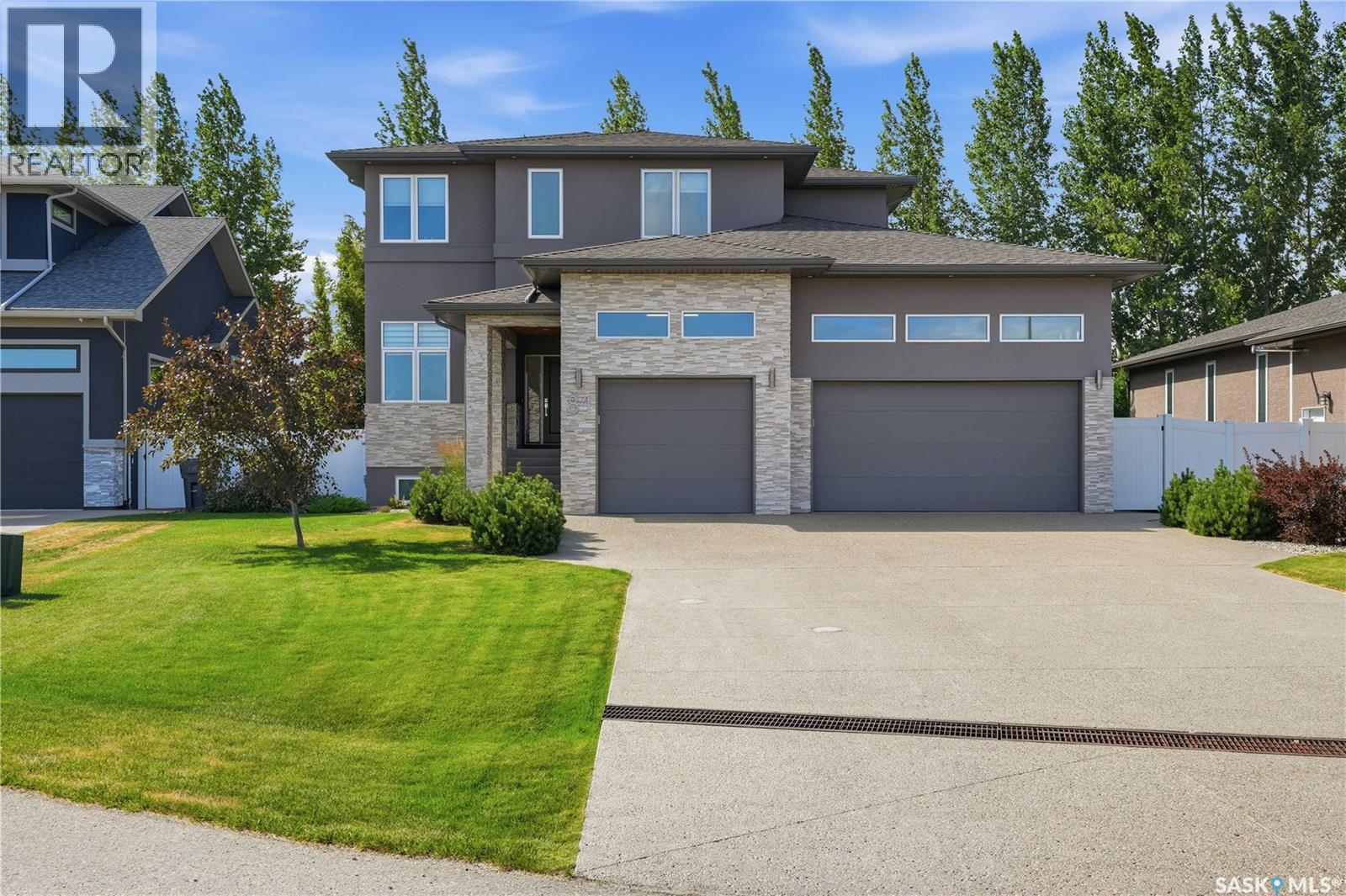 84 Motherwell Drive, White City, Saskatchewan  S4L 0C7 - Photo 2 - SK045166