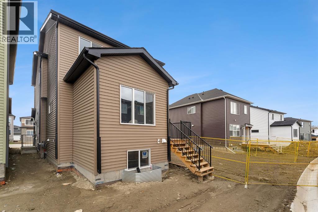 445 Lewiston Landing NE, Calgary, Alberta  T3P 0T7 - Photo 37 - A2315609