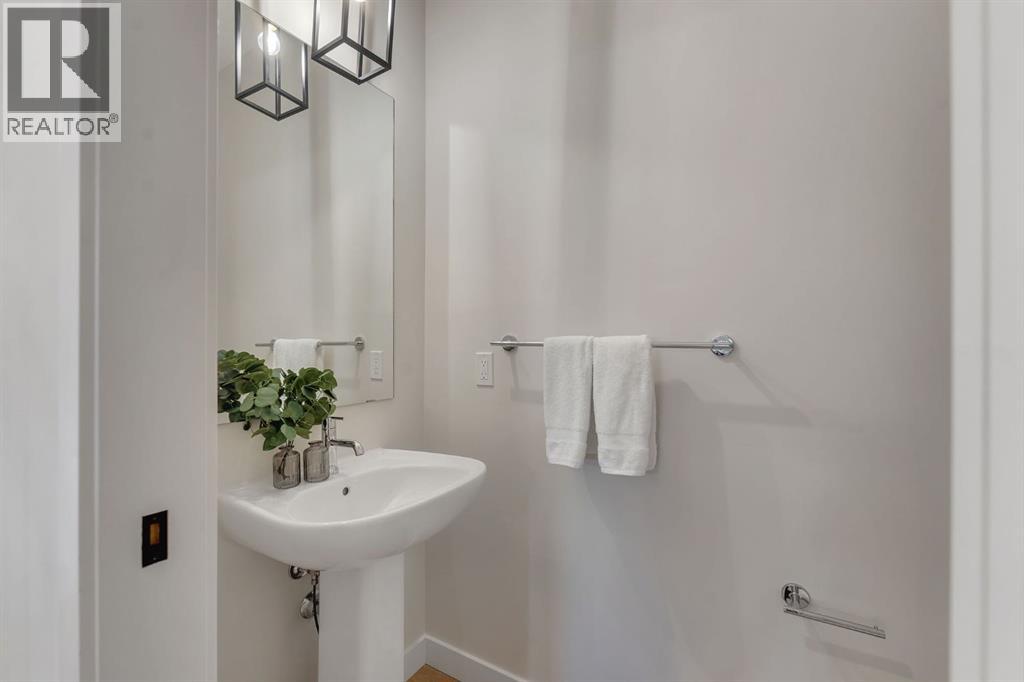 445 Lewiston Landing NE, Calgary, Alberta  T3P 0T7 - Photo 13 - A2315609
