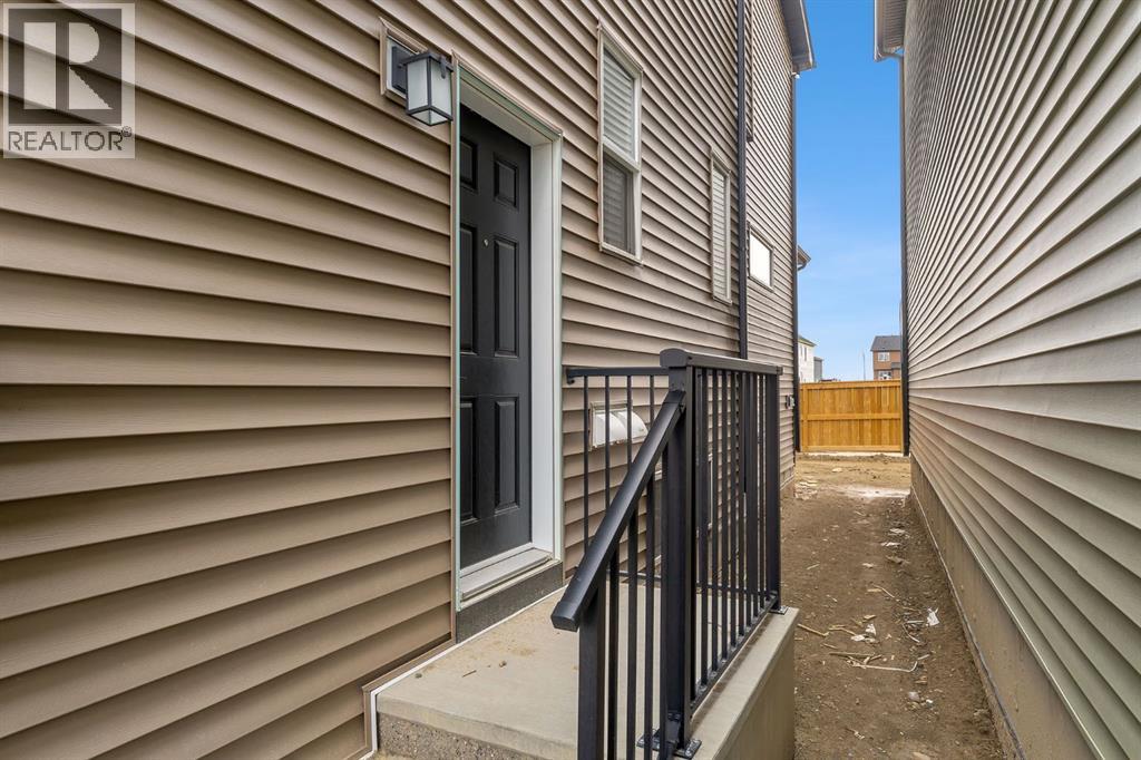 445 Lewiston Landing NE, Calgary, Alberta  T3P 0T7 - Photo 33 - A2315609